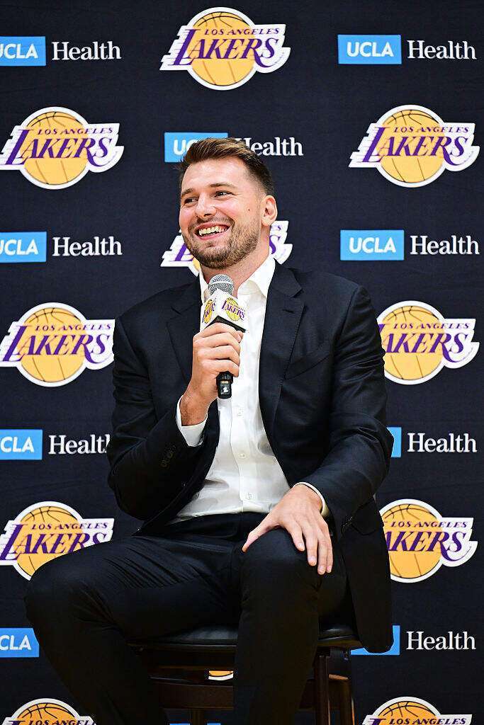 詹姆斯对东契奇评价 詹姆斯对东契奇评价