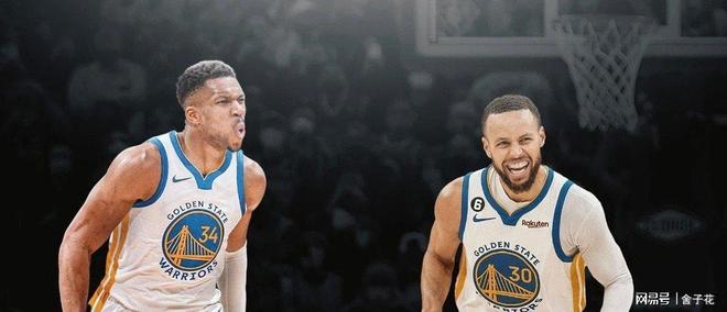 包含库里巅峰对决，字母哥与60激战独行侠分钟，精彩发挥胜负难料！的词条