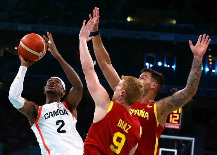 问鼎娱乐-包含西亚卡姆连续二十场比赛得分超过关键助攻，加拿大队挑战极限！的词条