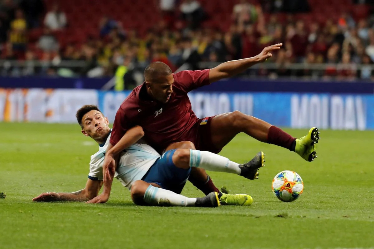 问鼎娱乐-内马尔关键节点出色防守，西班牙队带队取胜！的简单介绍